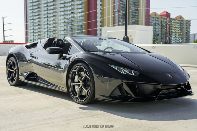 Used 2020 Lamborghini Huracan EVO AWD/4WD image 12