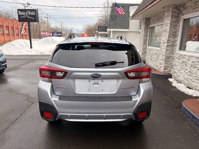 Used 2023 Subaru Crosstrek 2.0i Premium AWD/4WD image 3