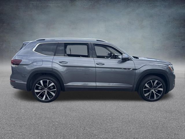 Used 2024 Volkswagen Atlas SEL Premium R-Line AWD/4WD image 5