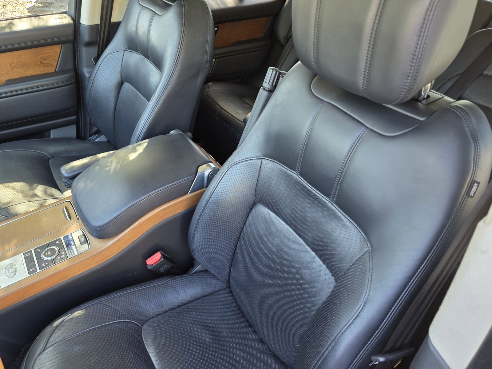 Used 2020 Land Rover Range Rover Autobiography AWD/4WD image 12