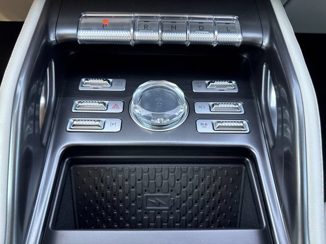 New 2026 Lincoln Nautilus Reserve w/ Jet Appearance Package AWD/4WD image 30