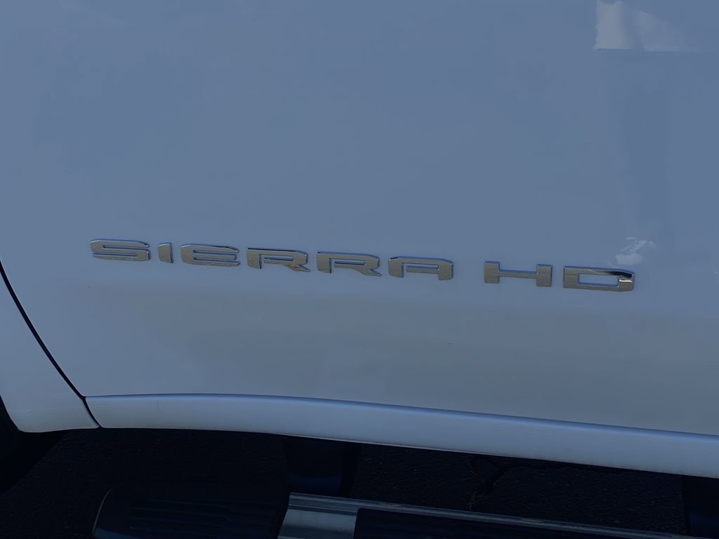 New 2026 GMC Sierra 3500 SLT w/ SLT Convenience Package image 17