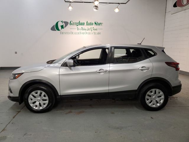 Used 2020 Nissan Rogue Sport S image 3