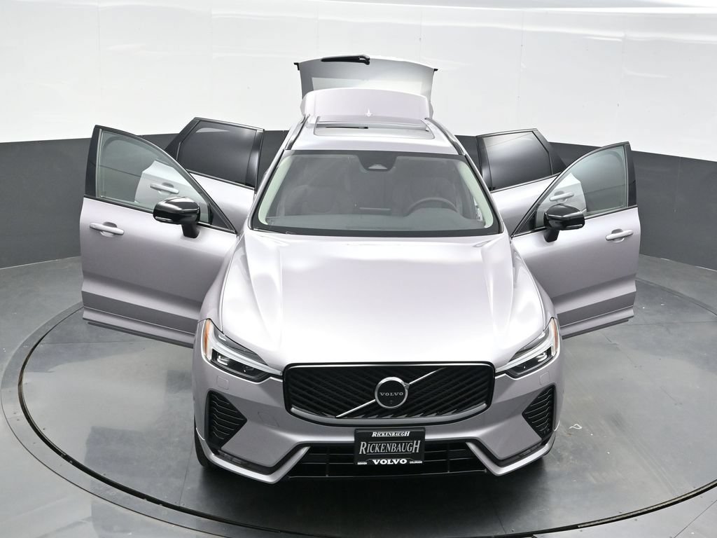 New 2026 Volvo XC60 B5 Plus w/ Climate Package AWD/4WD image 37