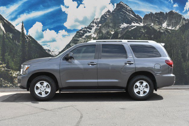 Used 2020 Toyota Sequoia SR5 AWD/4WD image 7