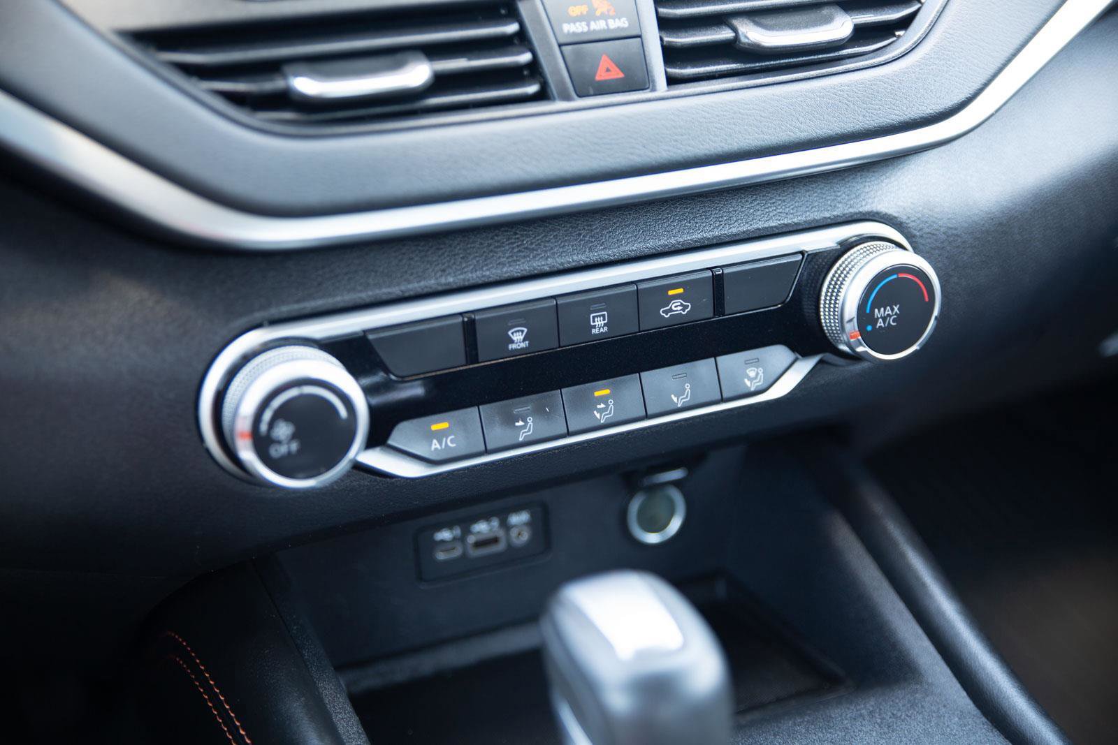 Used 2022 Nissan Altima 2.5 SR AWD/4WD image 13