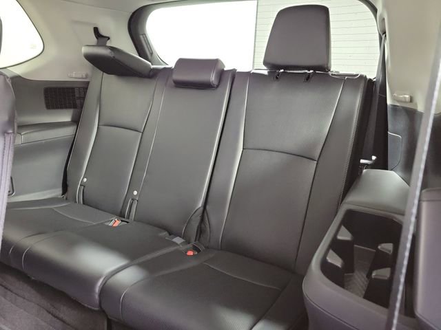 Used 2025 Toyota Grand Highlander AWD Hybrid image 14