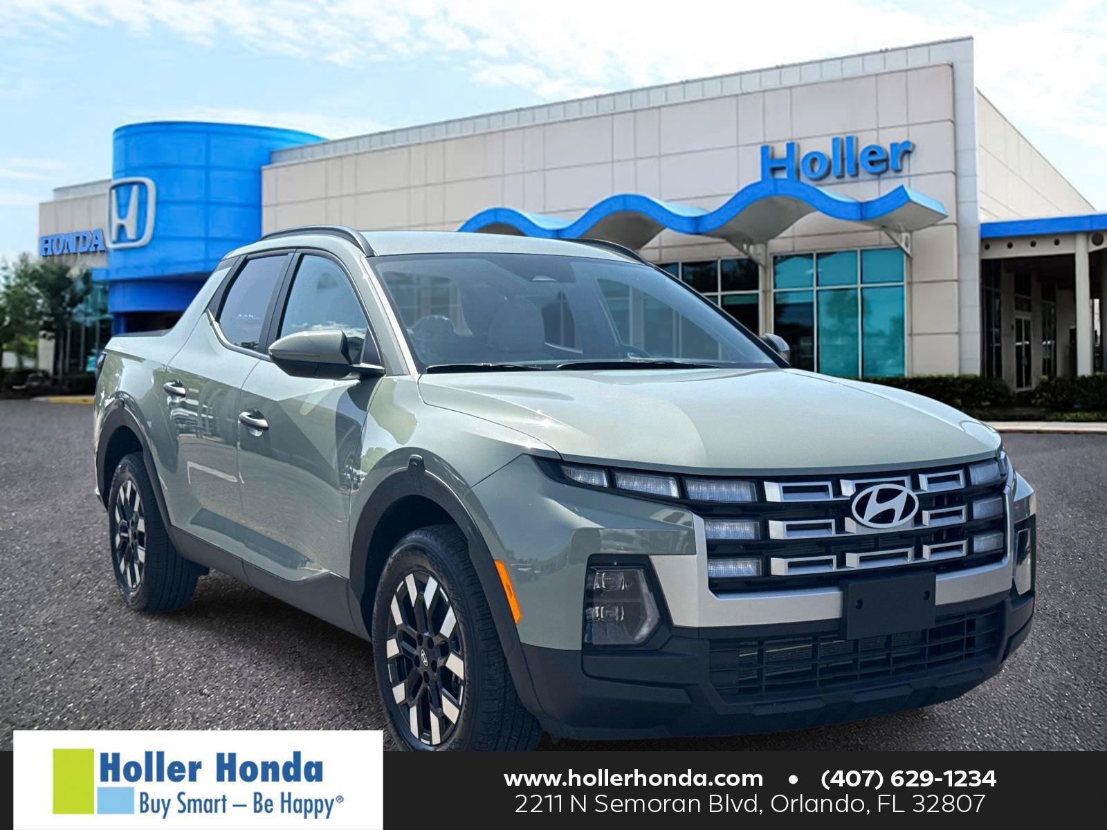 Used 2025 Hyundai Santa Cruz SEL FWD image 1