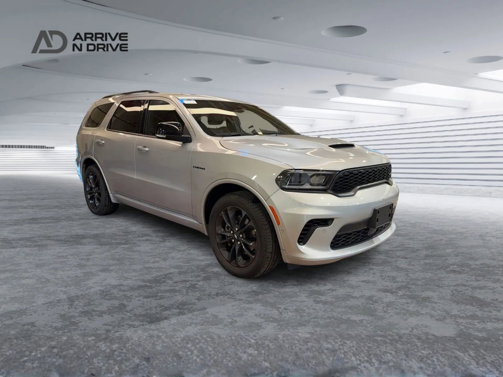 Used 2025 Dodge Durango R/T w/ Blacktop Package image 2