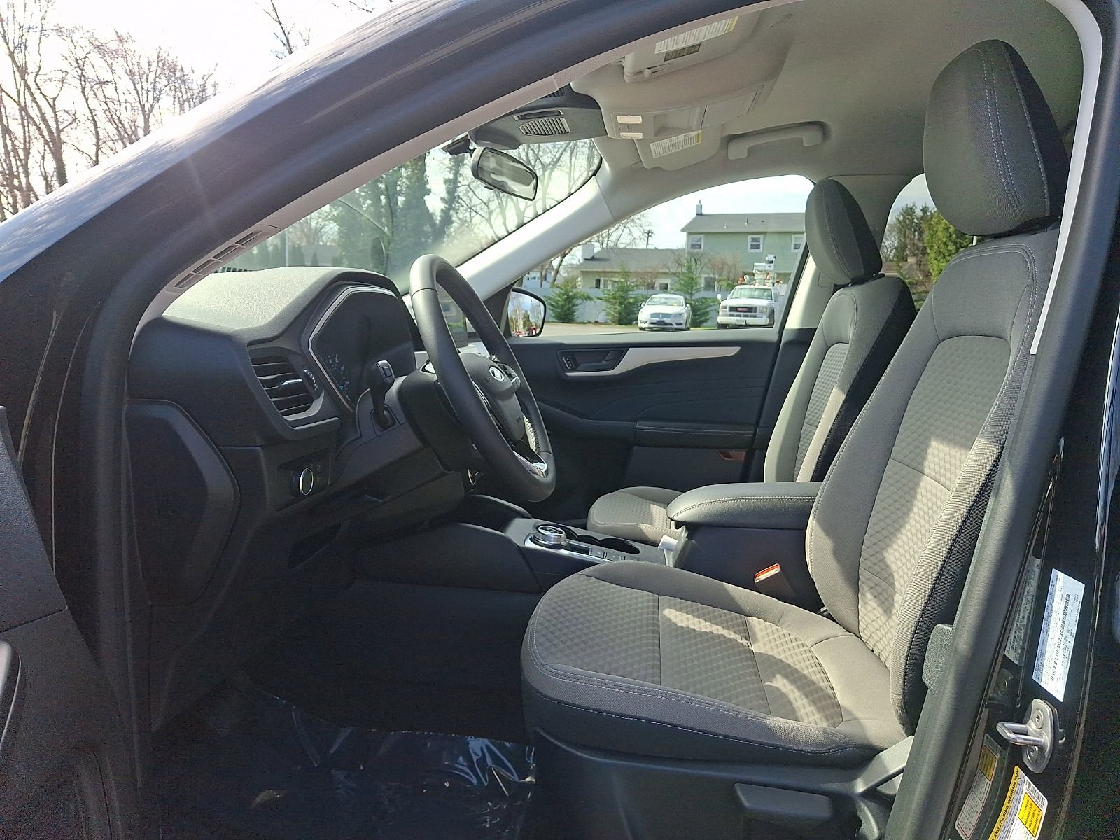 Used 2022 Ford Escape SE w/ Cold Weather Package AWD/4WD image 14