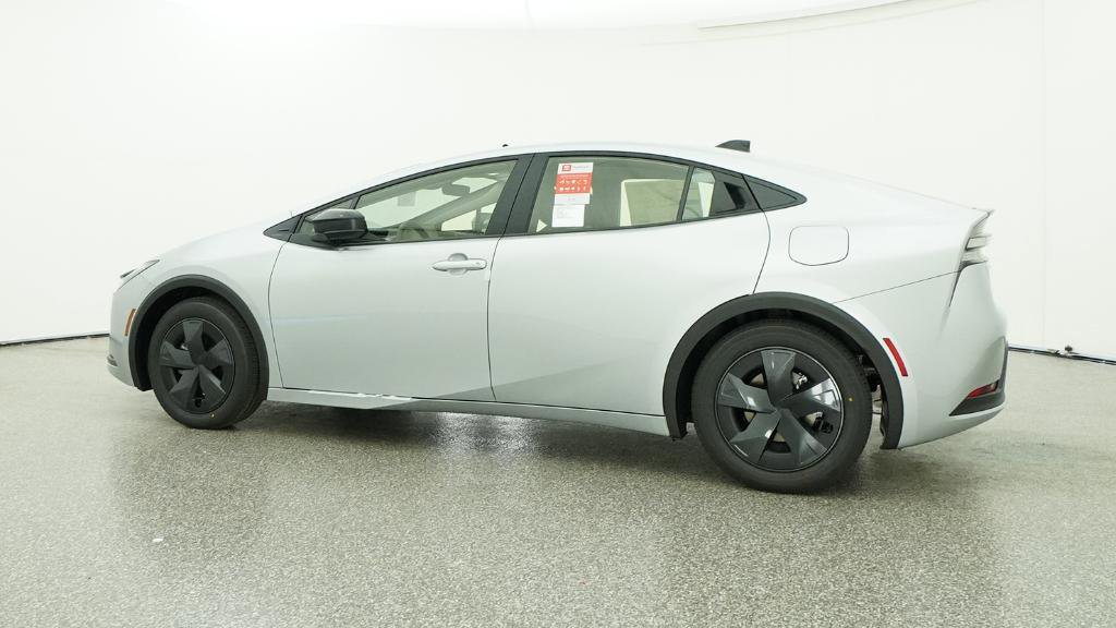 New 2026 Toyota Prius SE image 12