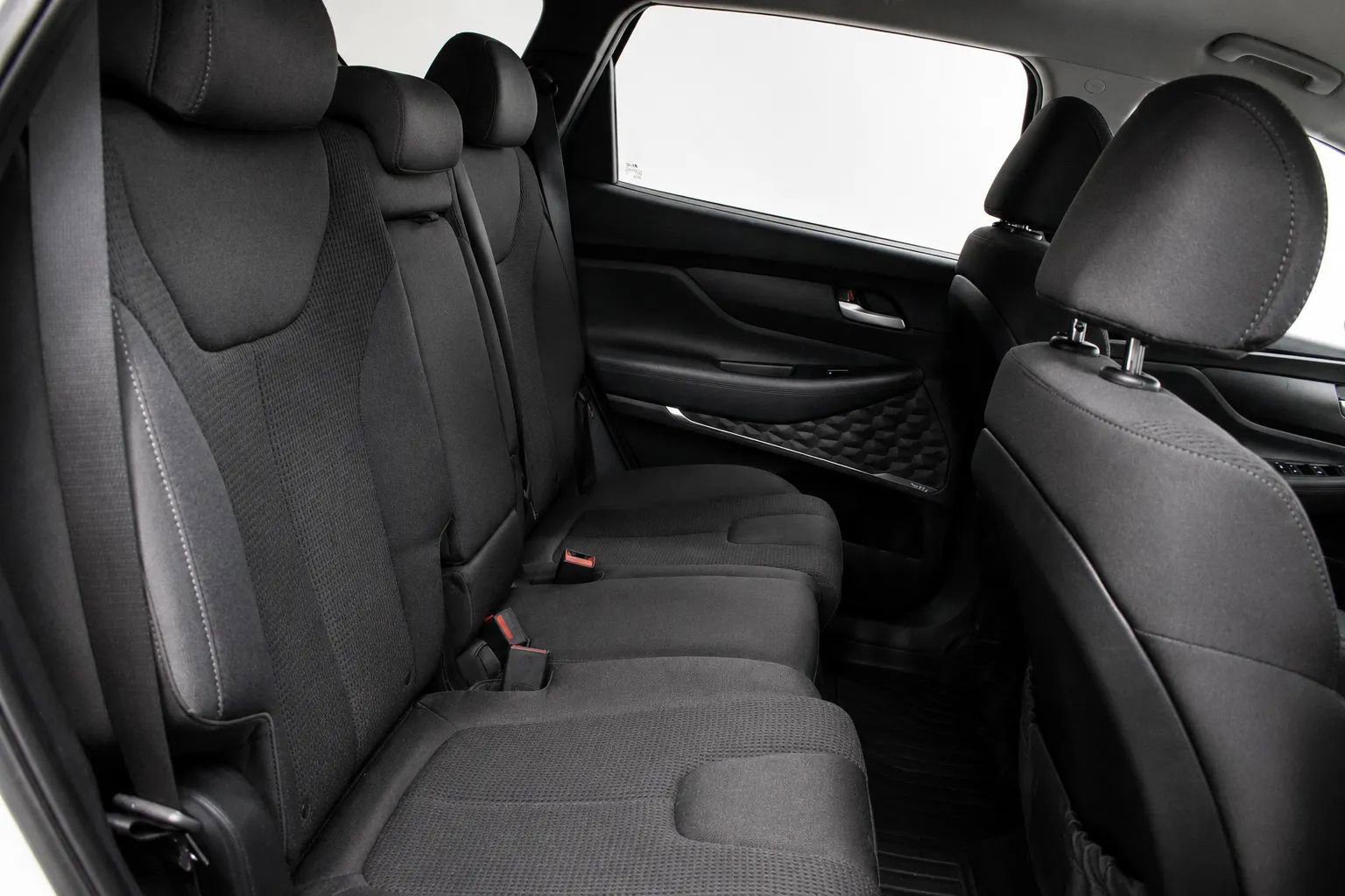 Used 2019 Hyundai Santa Fe SEL FWD image 12