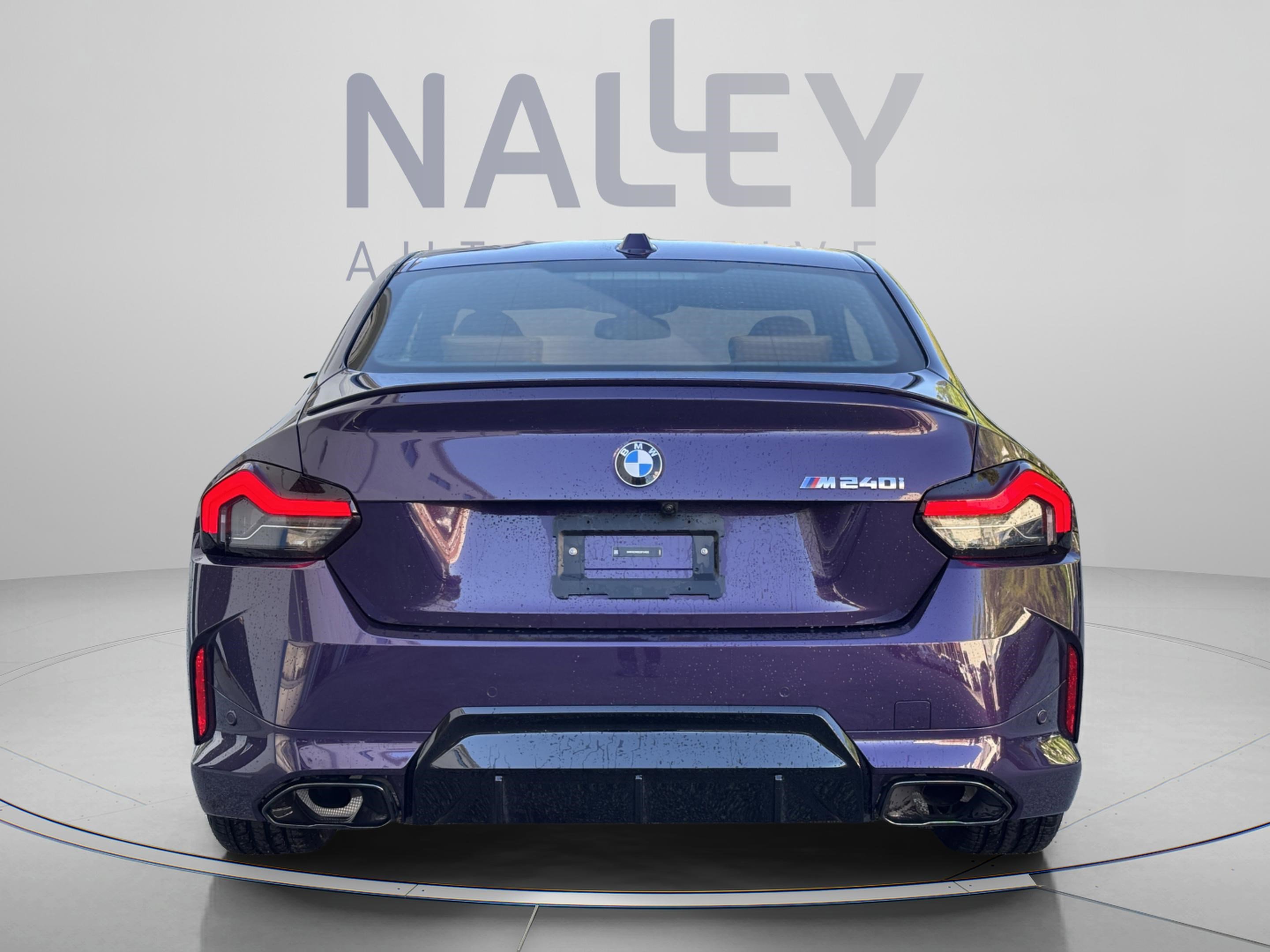 Used 2025 BMW M240i Coupe RWD image 3