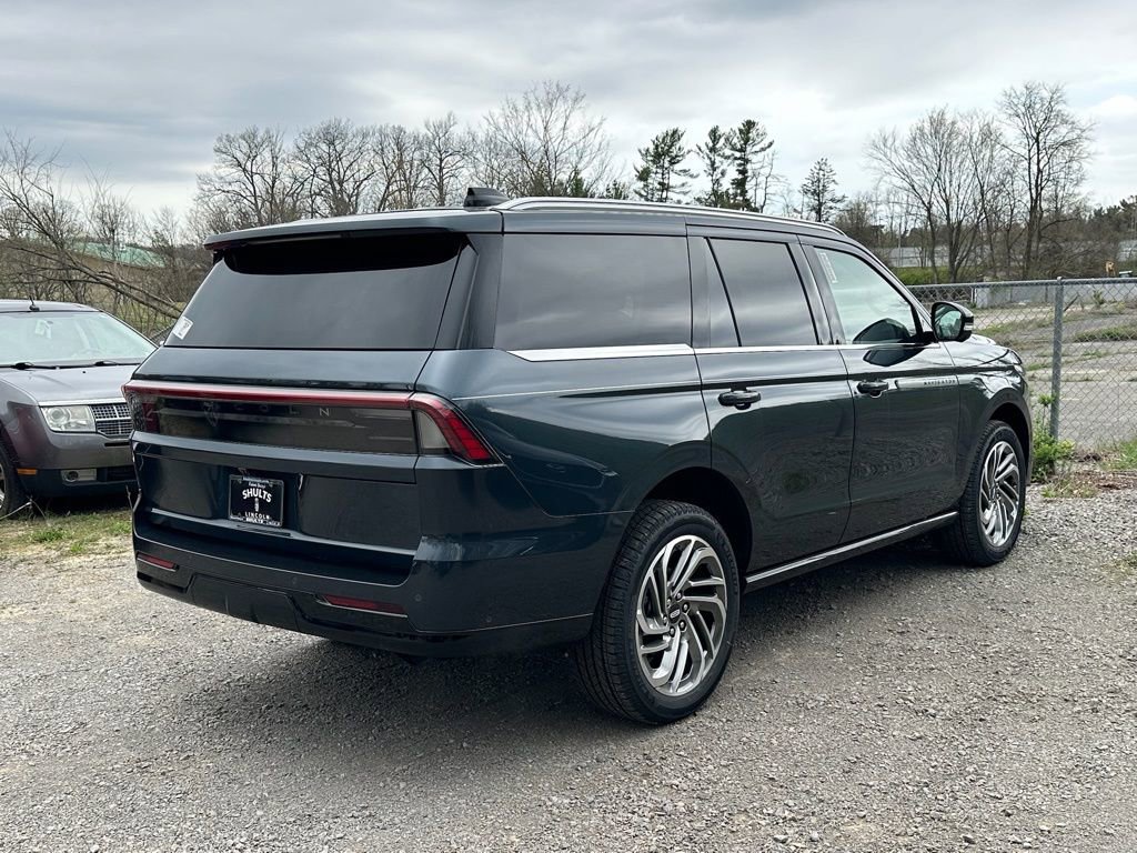 New 2025 Lincoln Navigator Reserve image 33
