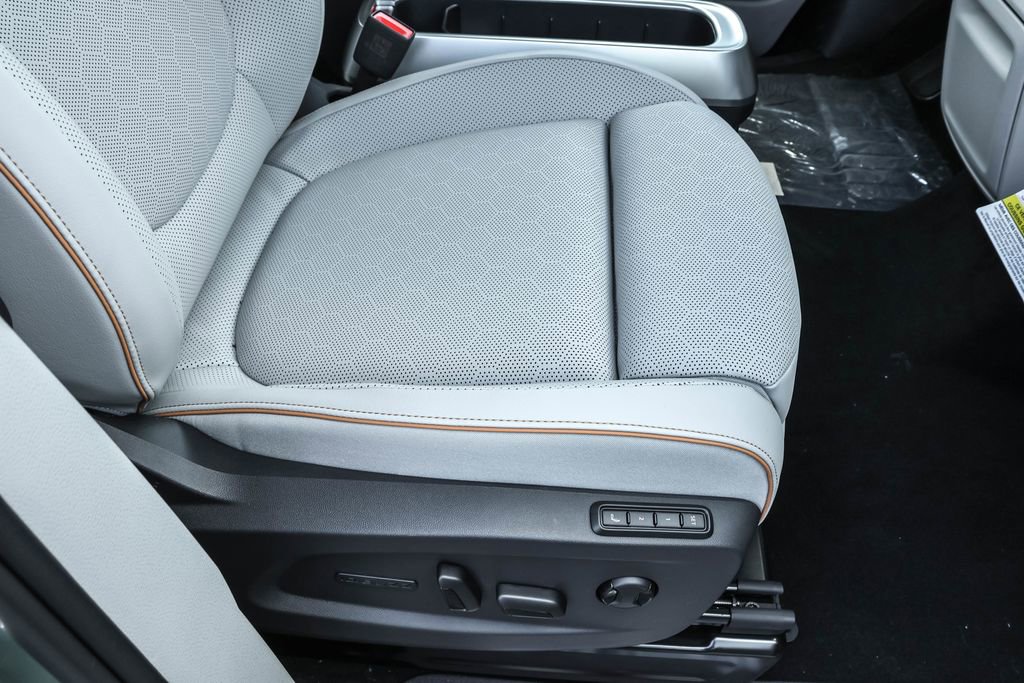 New 2025 Volkswagen ID. Buzz 1st Edition image 42