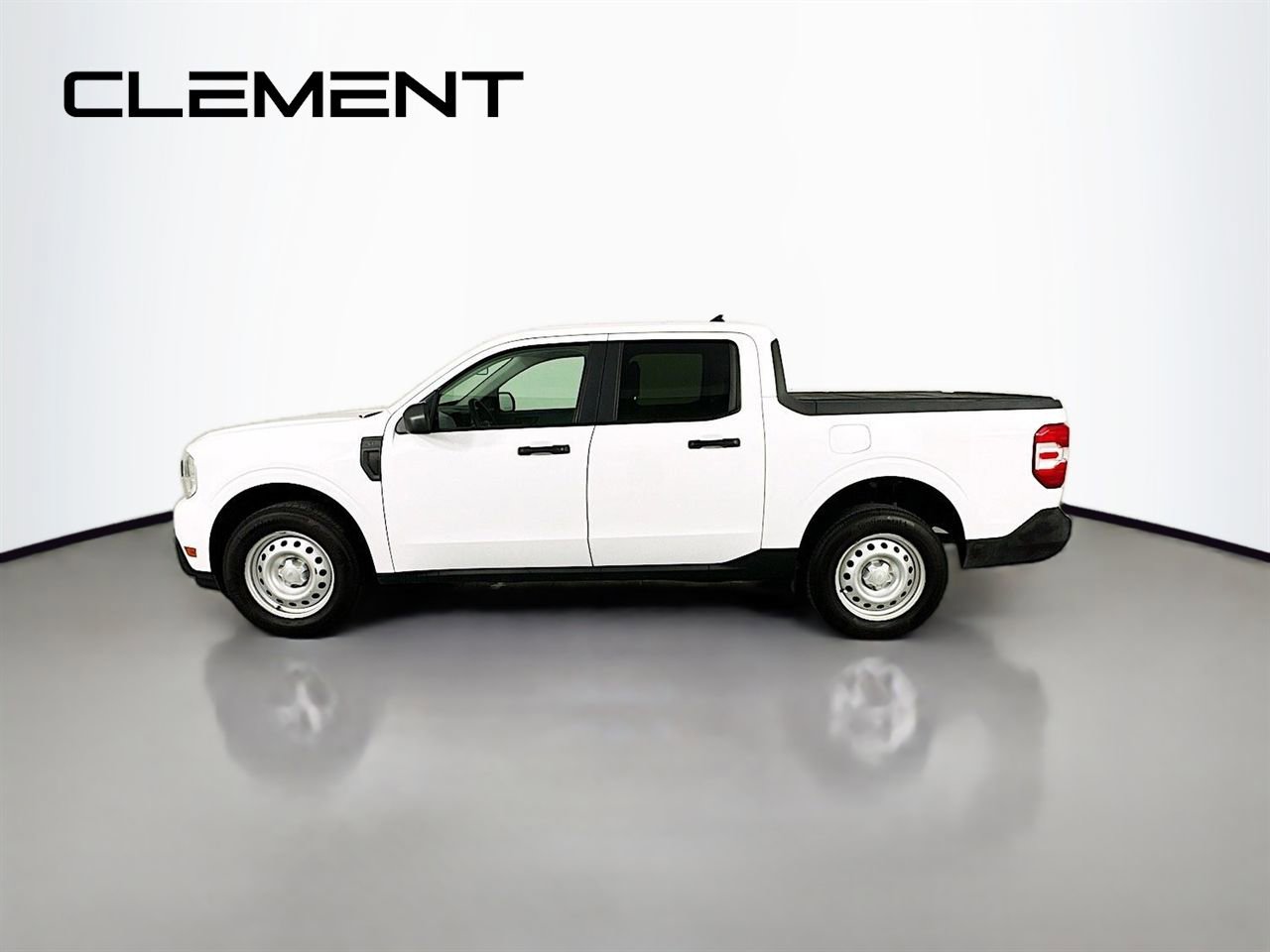 Used 2022 Ford Maverick XL image 6