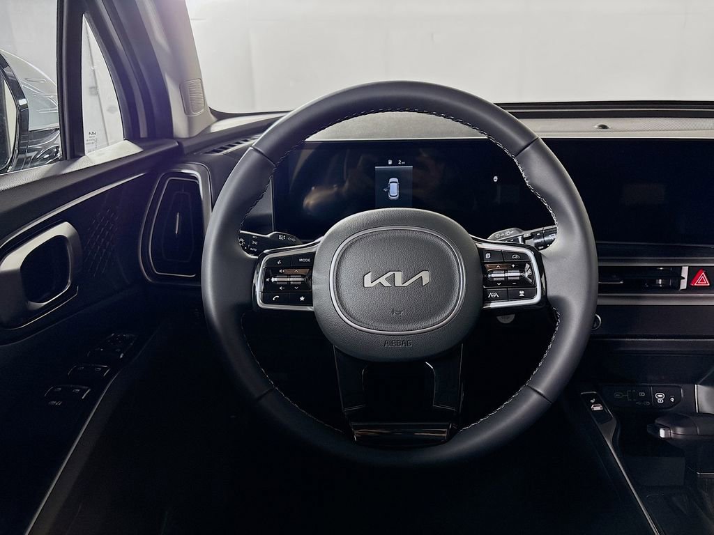 New 2025 Kia Sorento S image 14