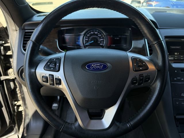 Used 2015 Ford Taurus Limited FWD image 13