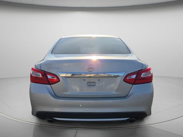 Used 2016 Nissan Altima 2.5 S w/ Power Driver Seat Package FWD image 8