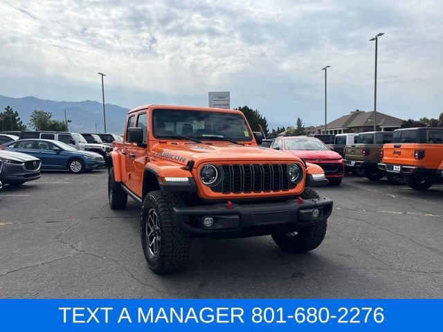 Used 2025 Jeep Gladiator Rubicon AWD/4WD image 5