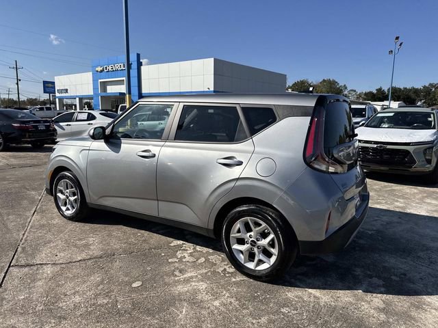 Used 2024 Kia Soul LX w/ Option Group 015 image 15