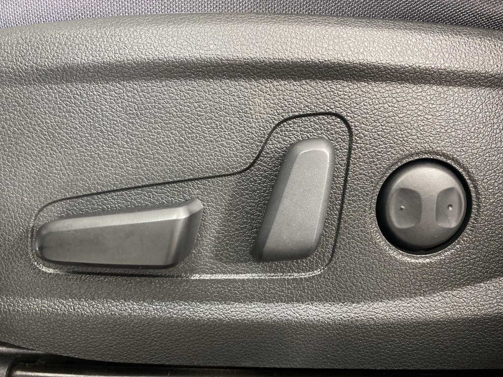 Used 2023 Hyundai Santa Fe Blue image 12