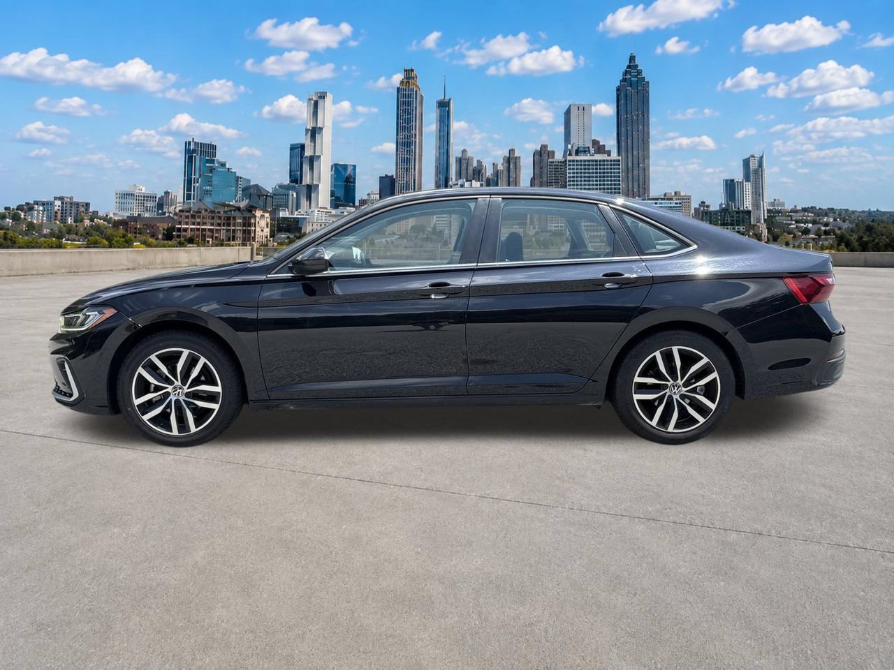 Used 2025 Volkswagen Jetta SE FWD image 21