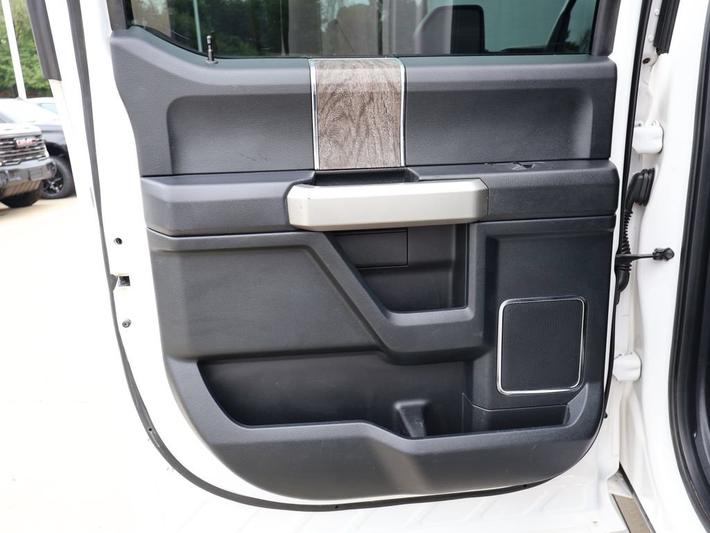 Used 2017 Ford F350 Lariat w/ Chrome Package AWD/4WD image 24