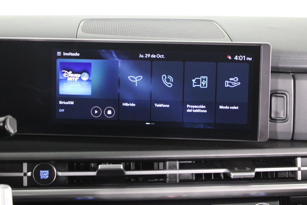 Used 2026 Hyundai Santa Fe SEL FWD image 9