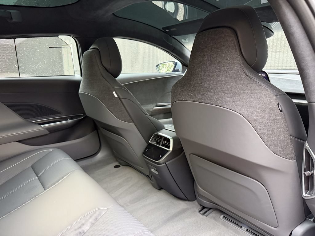 Used 2022 Lucid Air Grand Touring AWD/4WD image 26