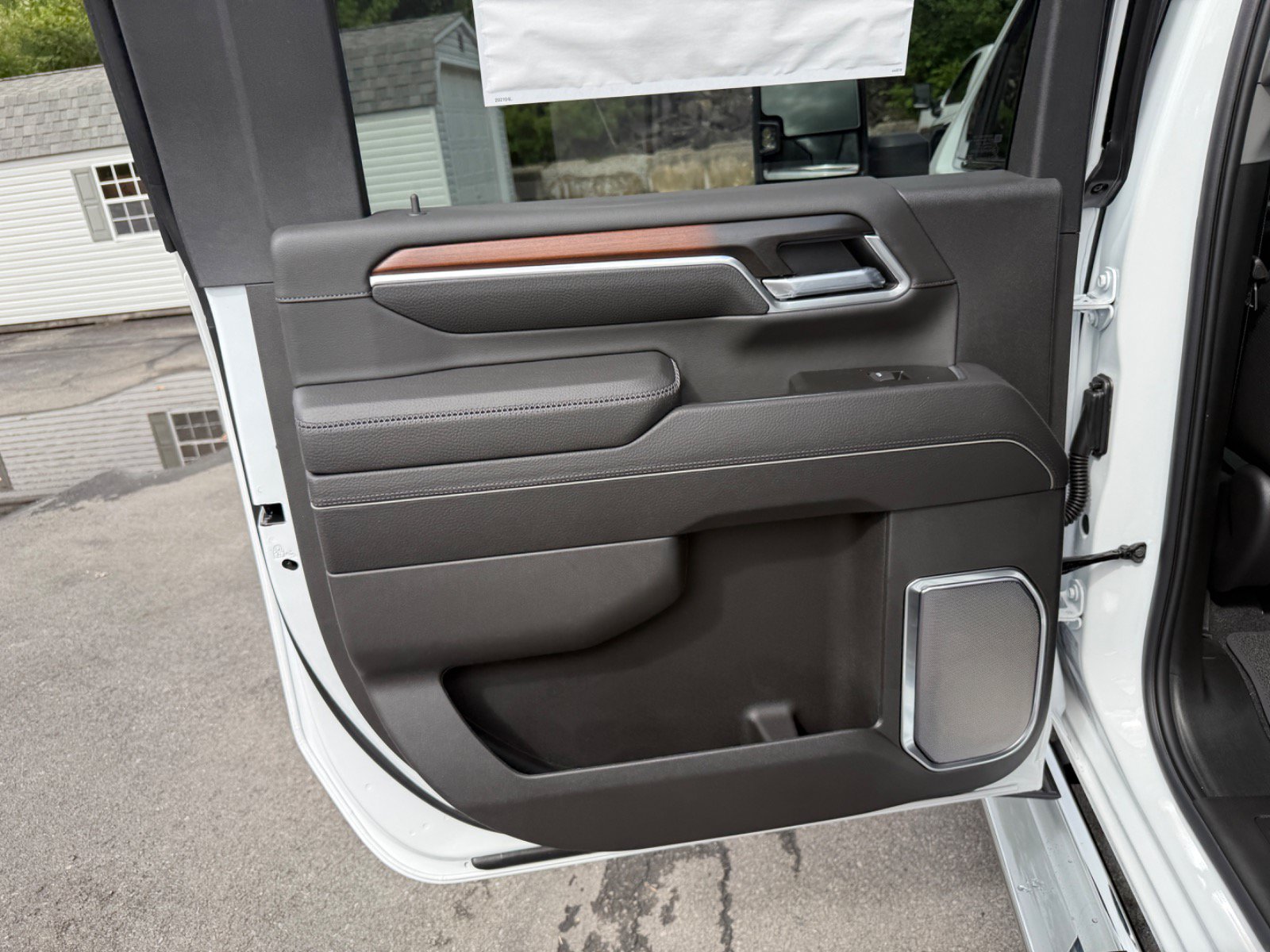 New 2026 GMC Sierra 2500 Denali AWD/4WD image 18