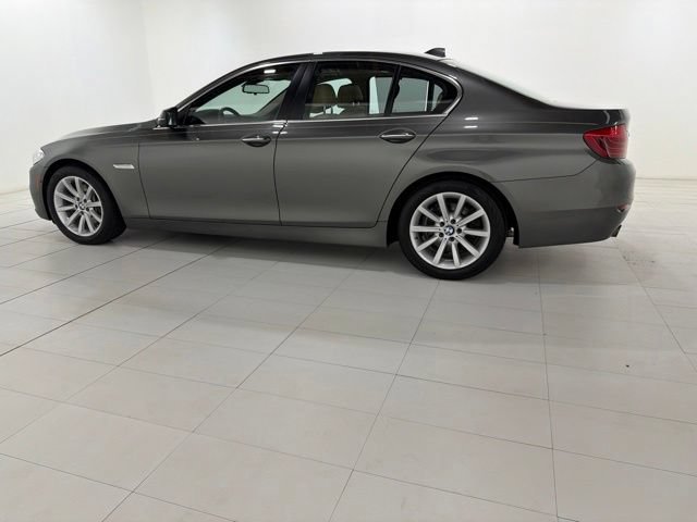 Used 2014 BMW 535i xDrive Sedan AWD/4WD image 2