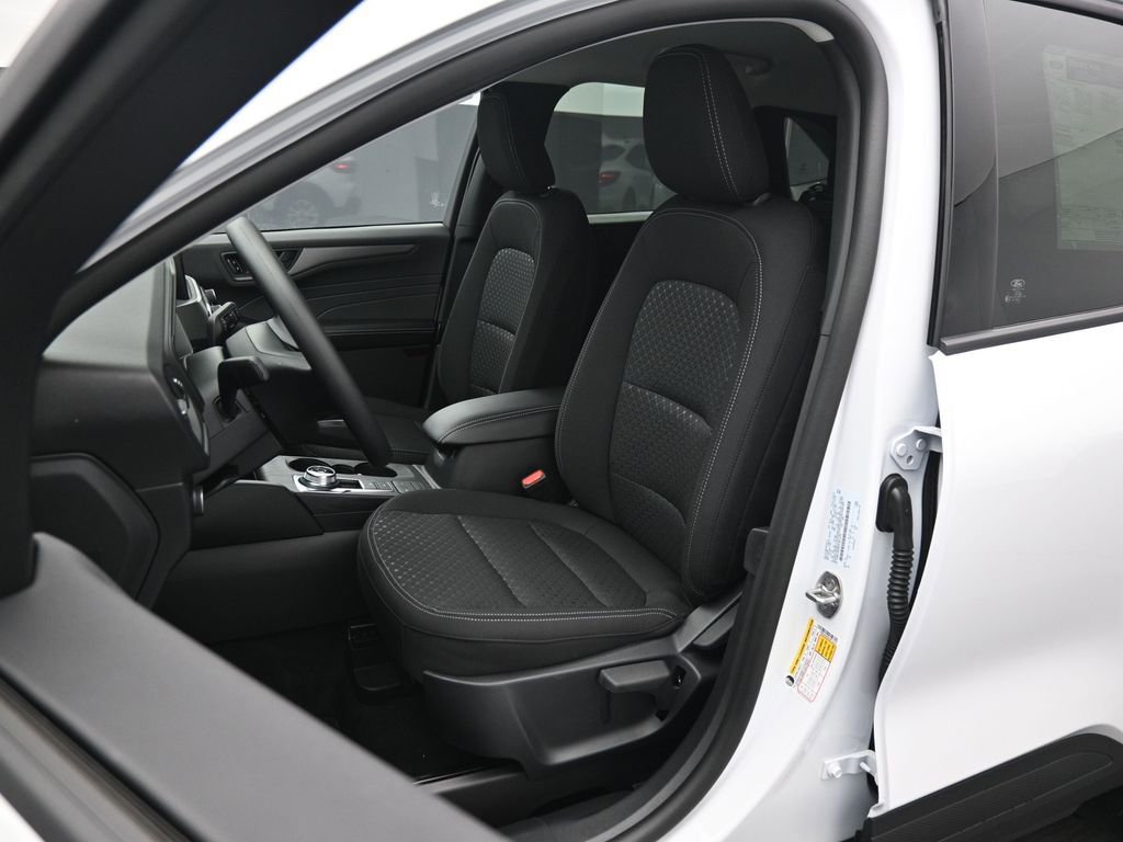 New 2025 Ford Escape Active image 9