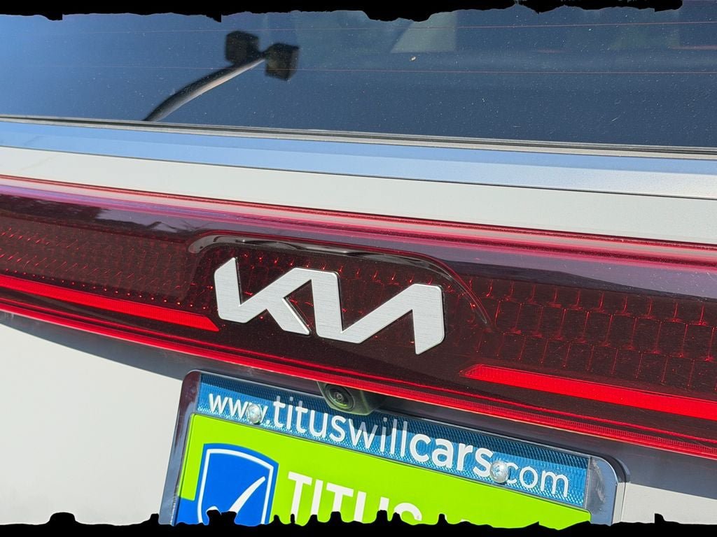 Used 2024 Kia Carnival SX Prestige FWD image 34