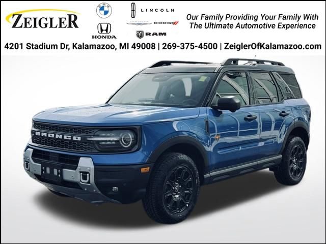 Used 2025 Ford Bronco Sport Badlands image 1