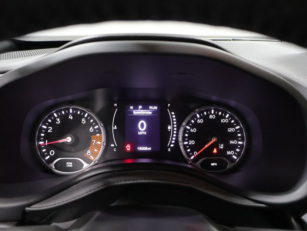 Certified 2023 Jeep Renegade Latitude w/ Premium Group AWD/4WD image 40