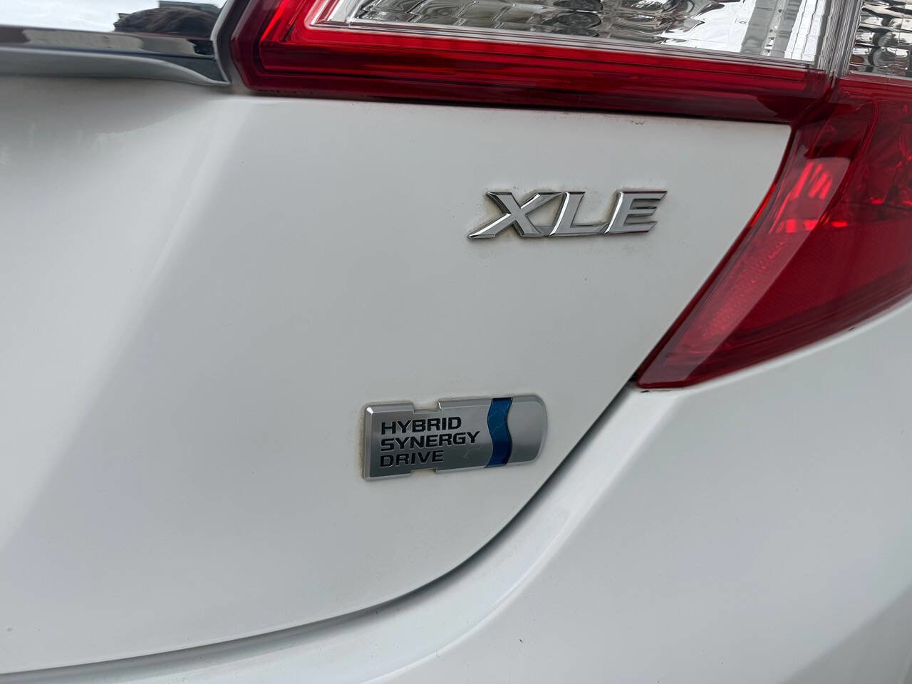 Used 2012 Toyota Camry XLE FWD image 12