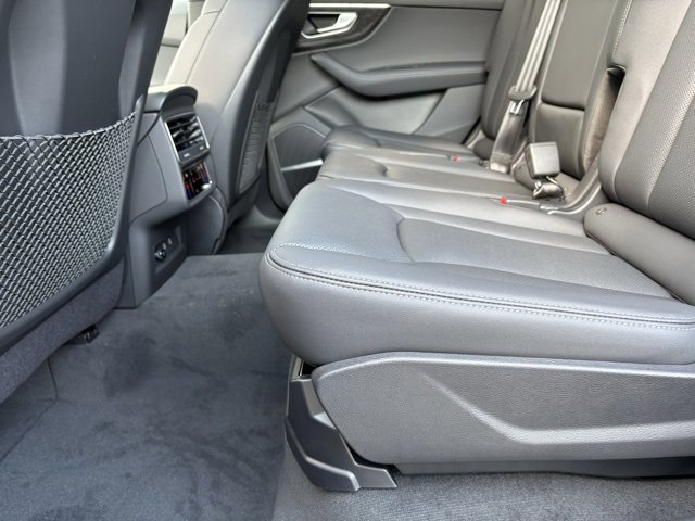 New 2025 Audi Q7 3.0T Premium Plus image 12