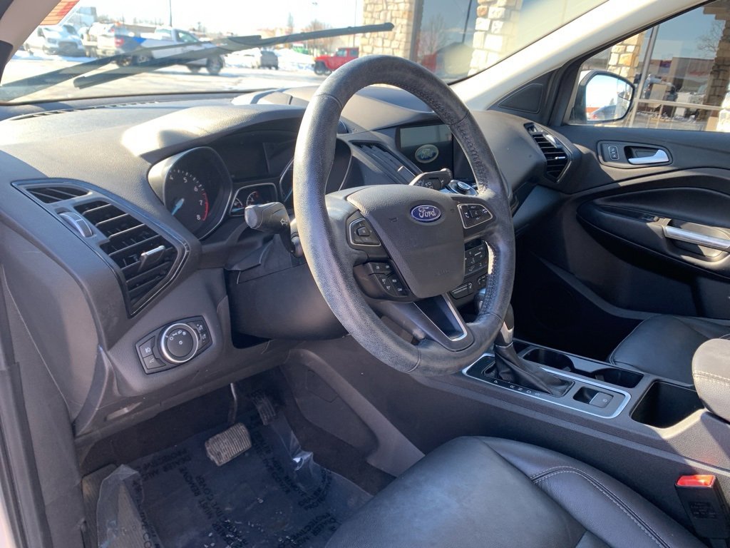 Used 2019 Ford Escape Titanium image 20