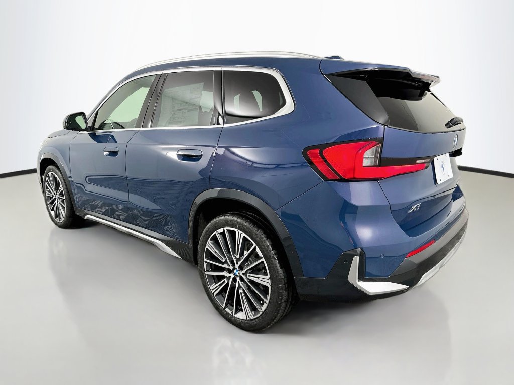 New 2027 BMW X1 xDrive28i w/ Technology Package AWD/4WD image 7