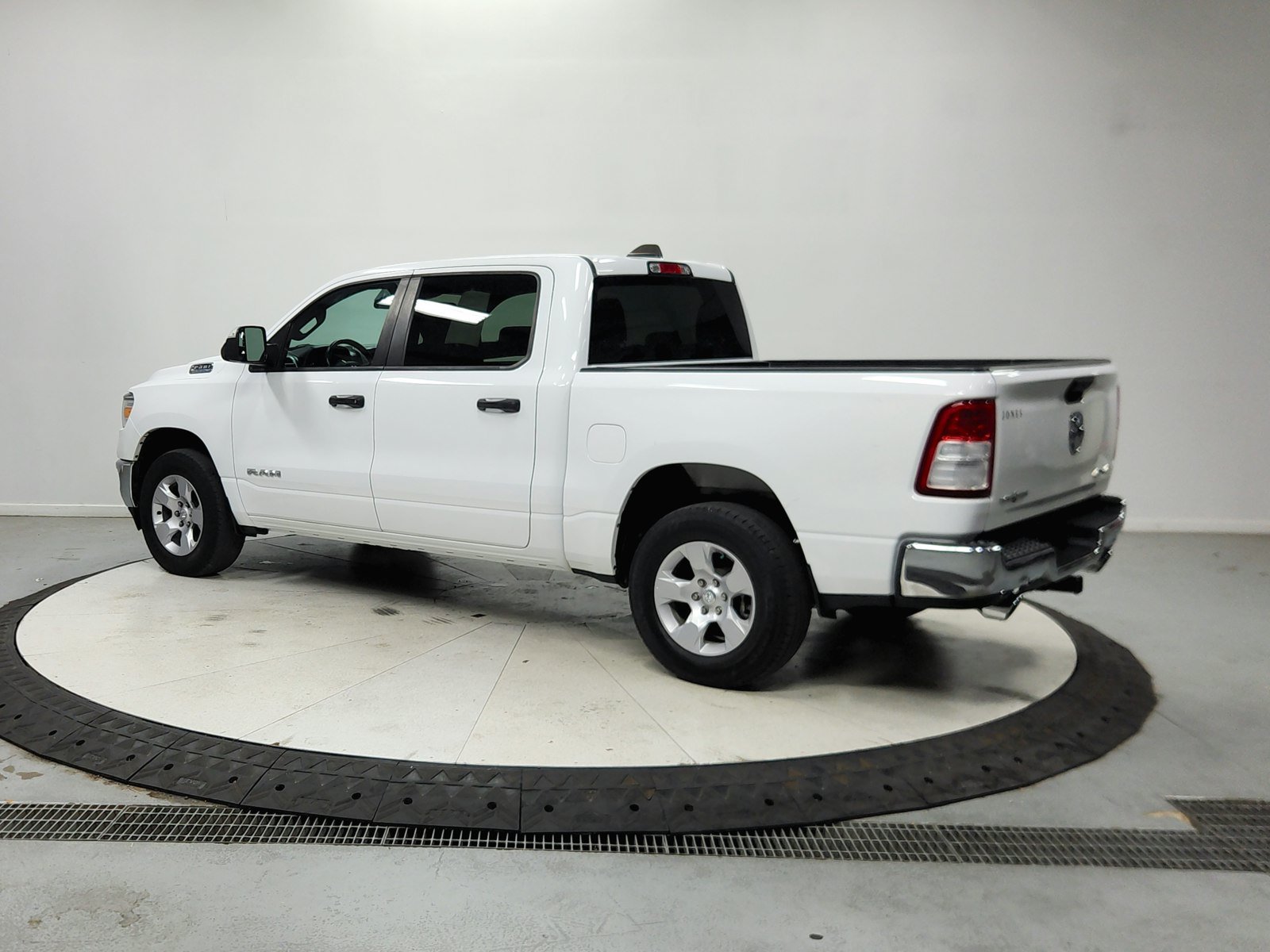 Used 2023 RAM 1500 Lone Star w/ Trailer Tow Group AWD/4WD image 6
