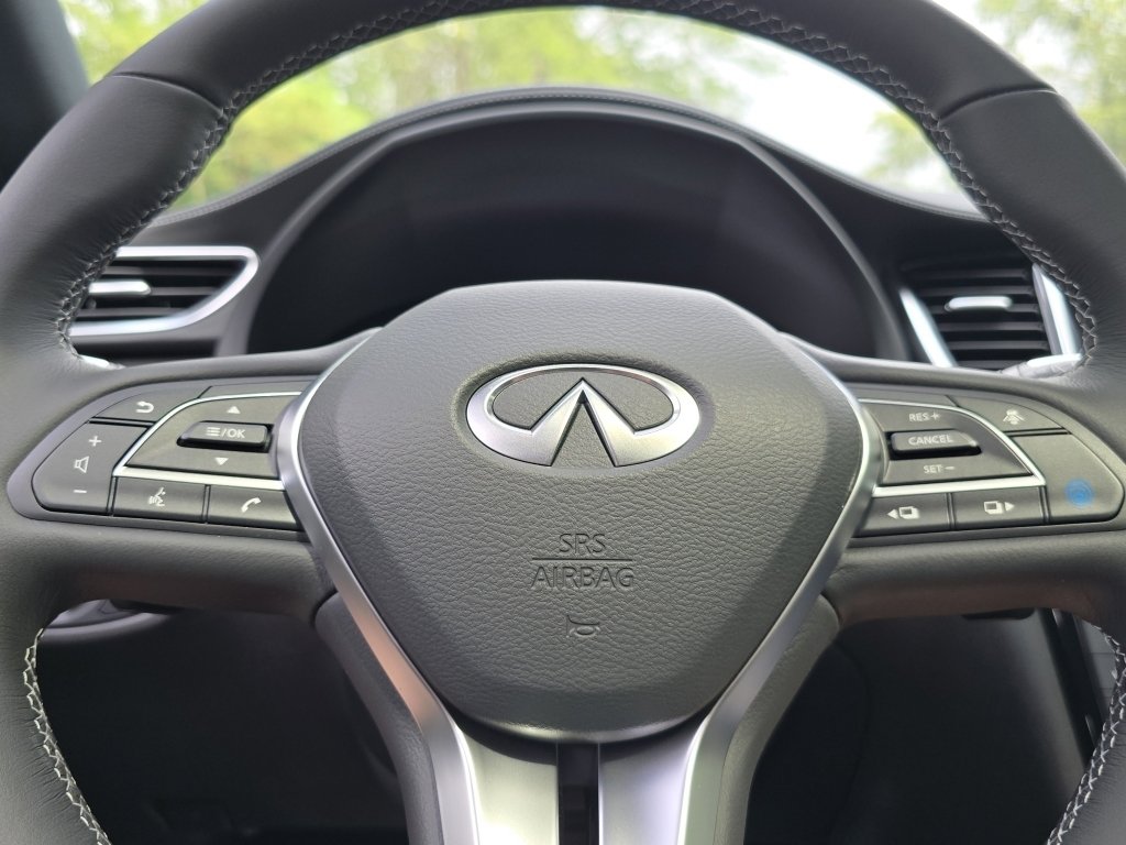 New 2025 INFINITI QX55 Luxe w/ Cargo Package image 29