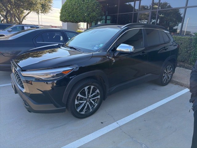 Used 2022 Toyota Corolla Cross XLE