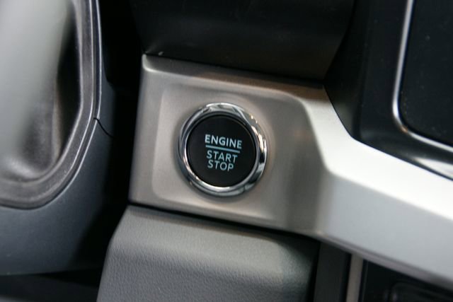 New 2026 Ford F350 XLT w/ XLT Premium Package AWD/4WD image 25