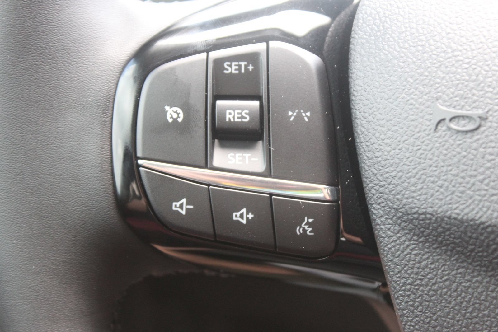 New 2026 Ford Escape Active w/ Cold Weather Package AWD/4WD image 23