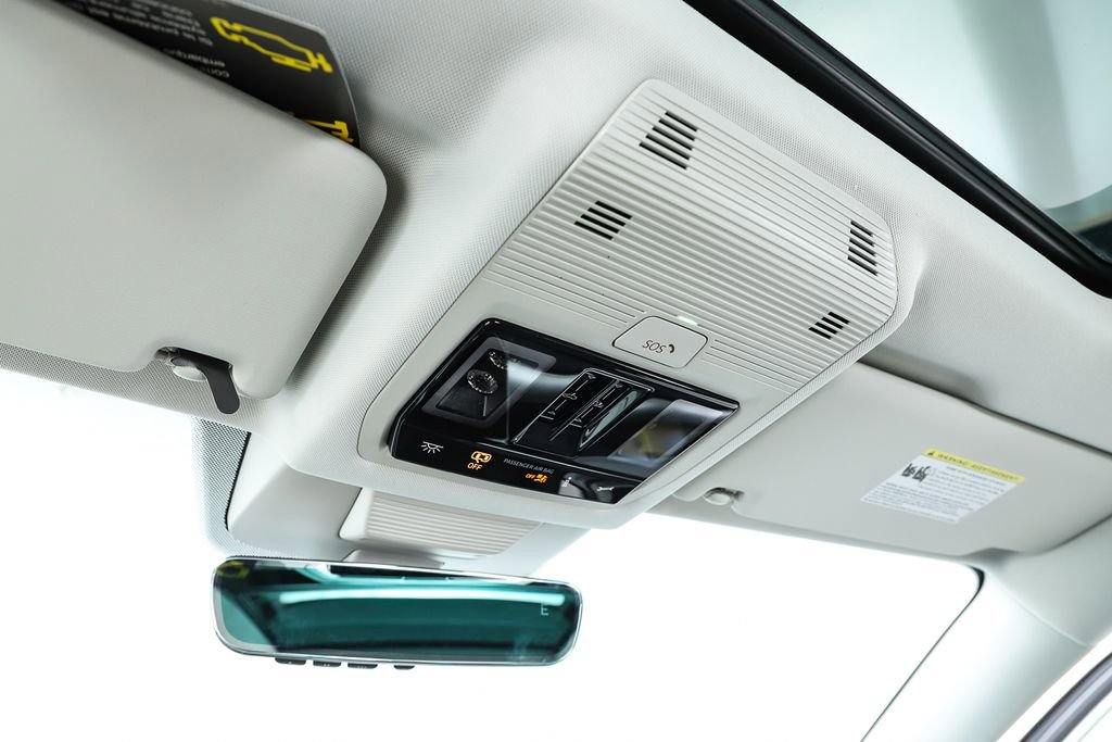 New 2026 Volkswagen Tiguan SE image 26