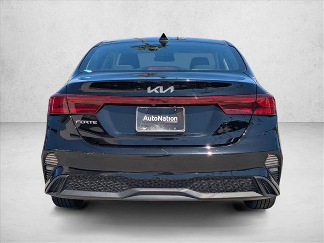 Used 2023 Kia Forte LXS FWD image 7