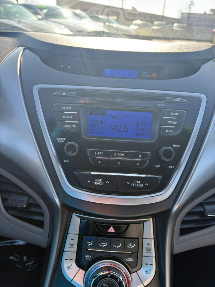 Used 2013 Hyundai Elantra GLS w/ Preferred Pkg image 17