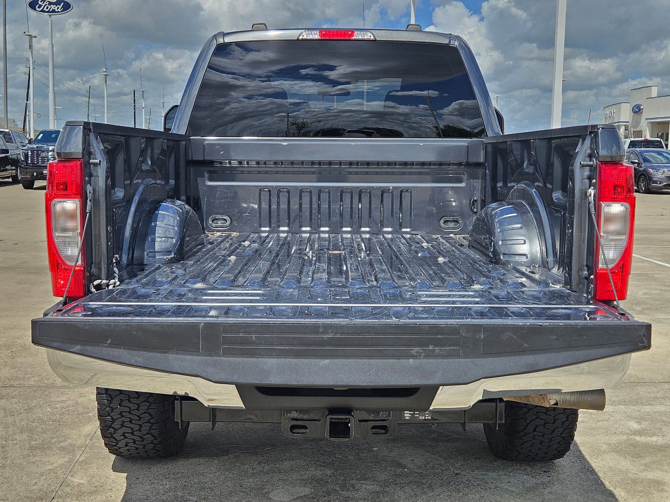 Used 2020 Ford F250 XL w/ STX Appearance Package image 25