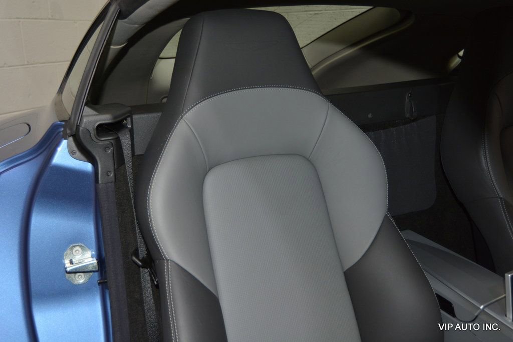 Used 2005 Chrysler Crossfire Limited image 12